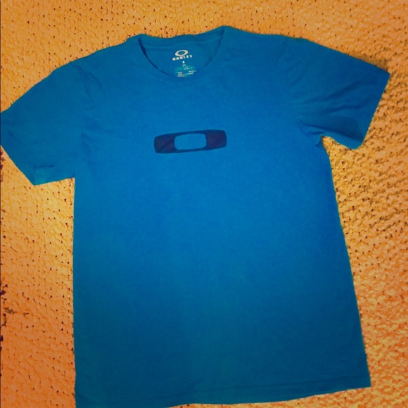 Oakley Other - Oakley Blue Mens Tee